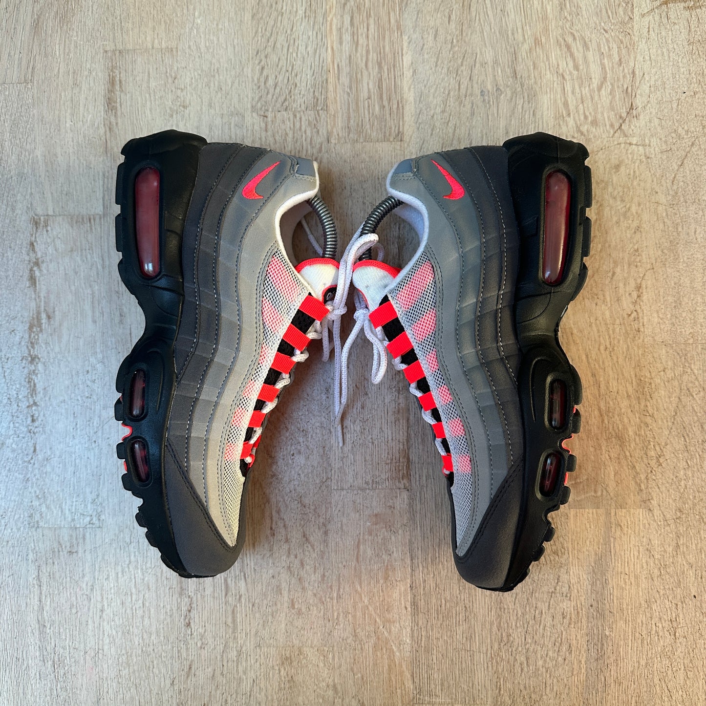 Nike Air Max 95 - Solar Red - UK7