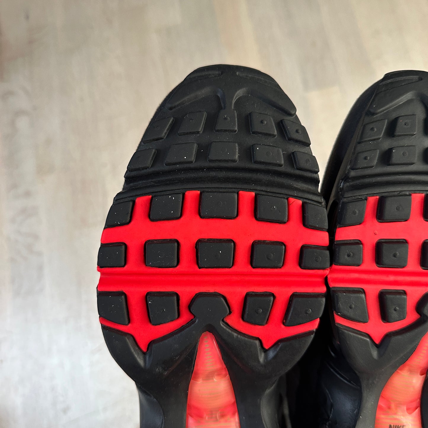 Nike Air Max 95 - Solar Red 2013  - UK9