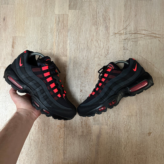 Nike Air Max 95 - Laser Crimson - UK7