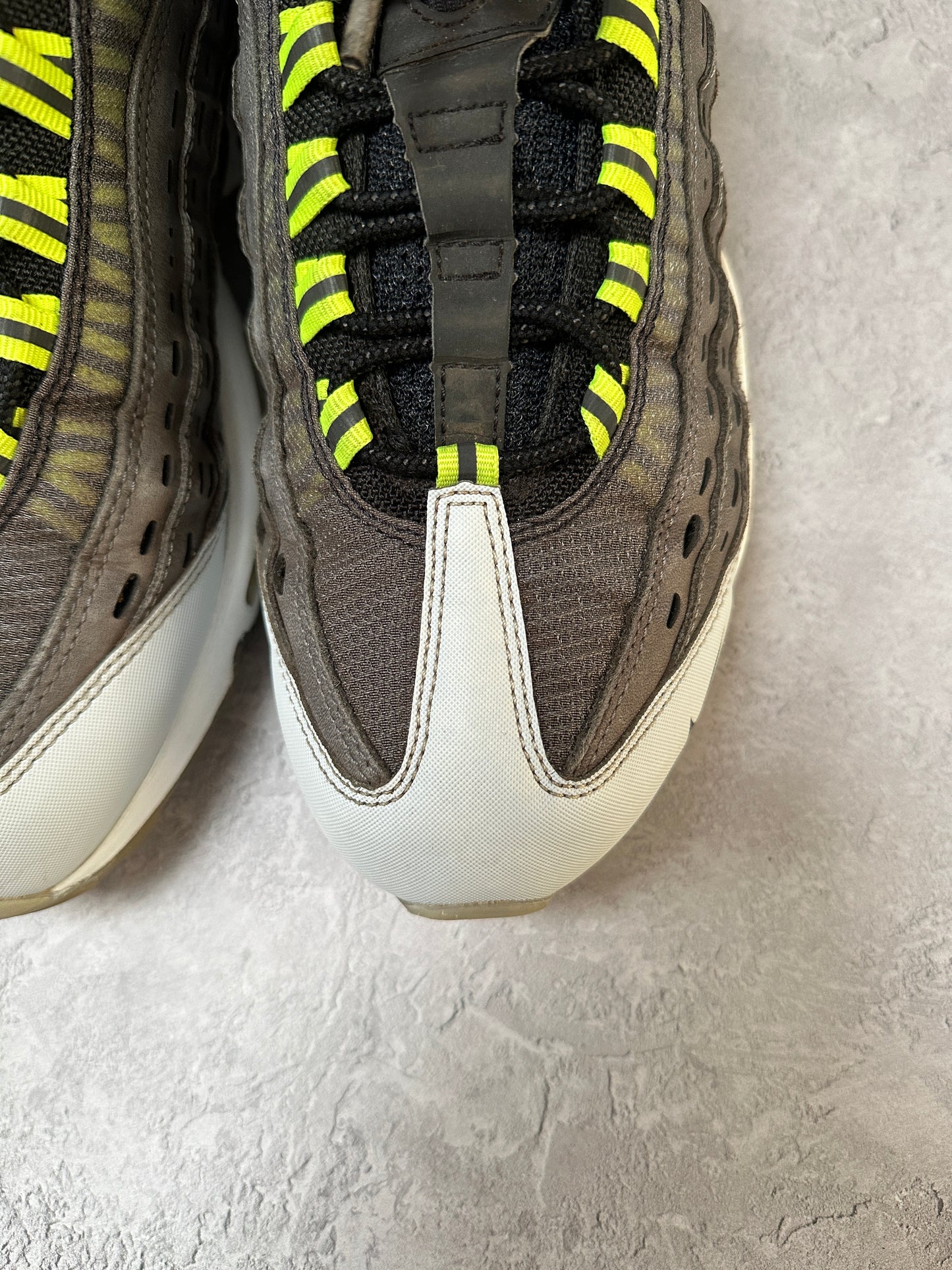 Nike Air Max 95 - Neon Kim Jones - UK10.5