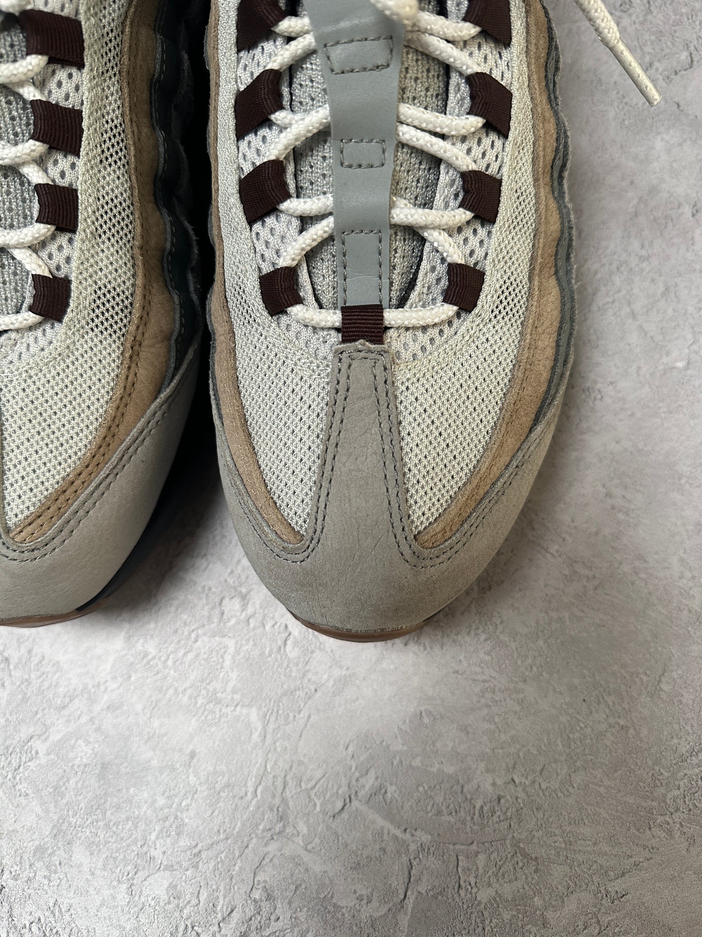 Nike Air Max 95 - 110 - UK9.5