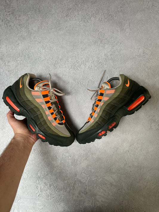 Nike Air Max 95 - Total Orange - UK7.5