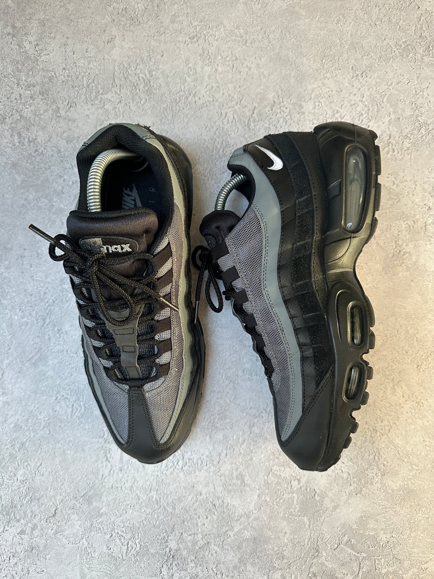 Nike Air Max 95 - Black / Smoke Grey - UK8