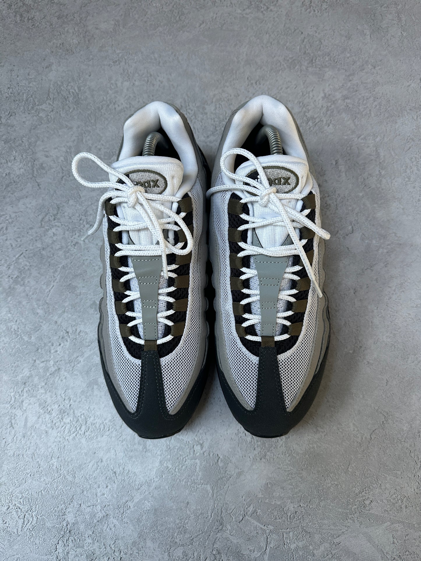 Nike Air Max 95 - Medium Olive - UK7.5