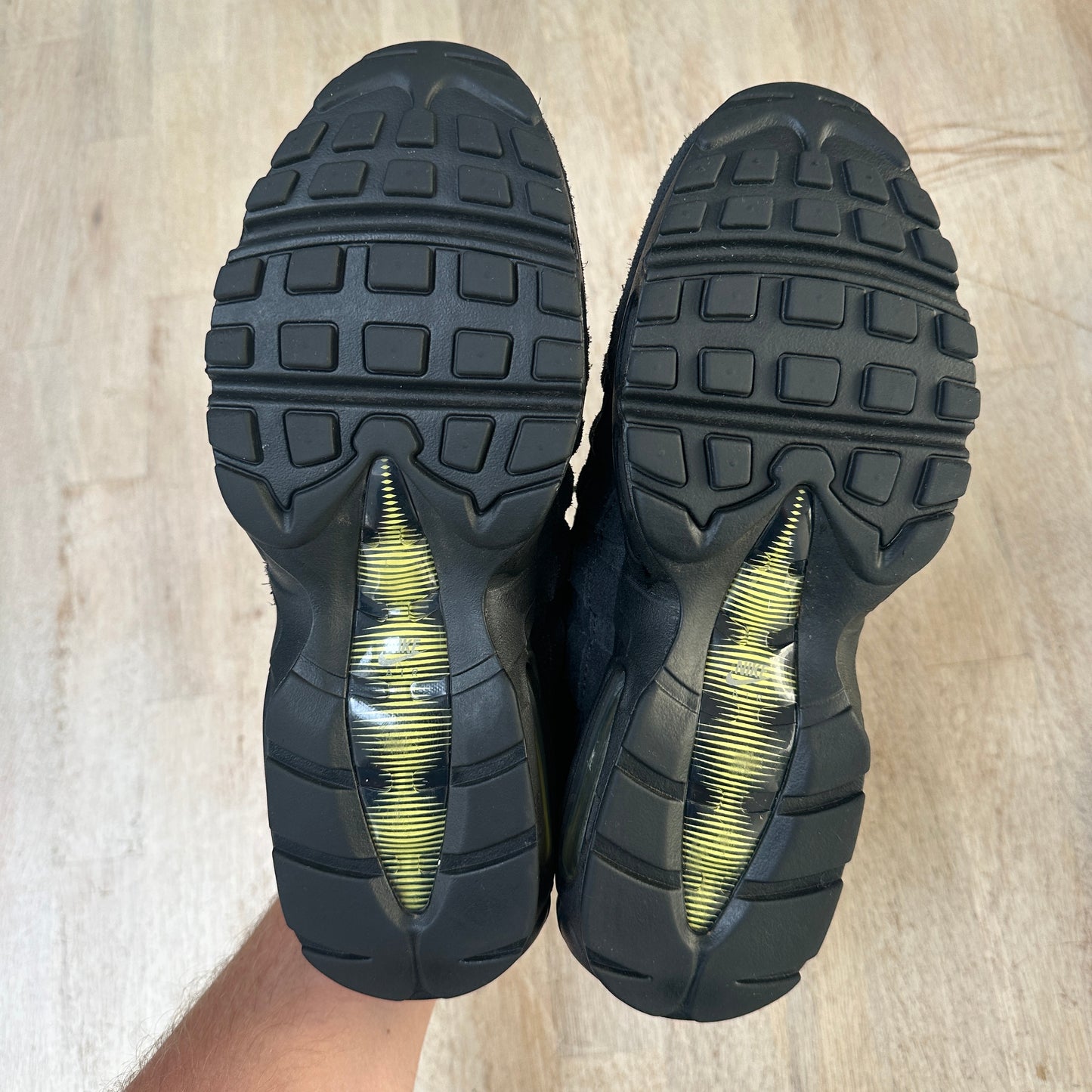 Nike Air Max 95 - Black/Yellow Strike - UK7