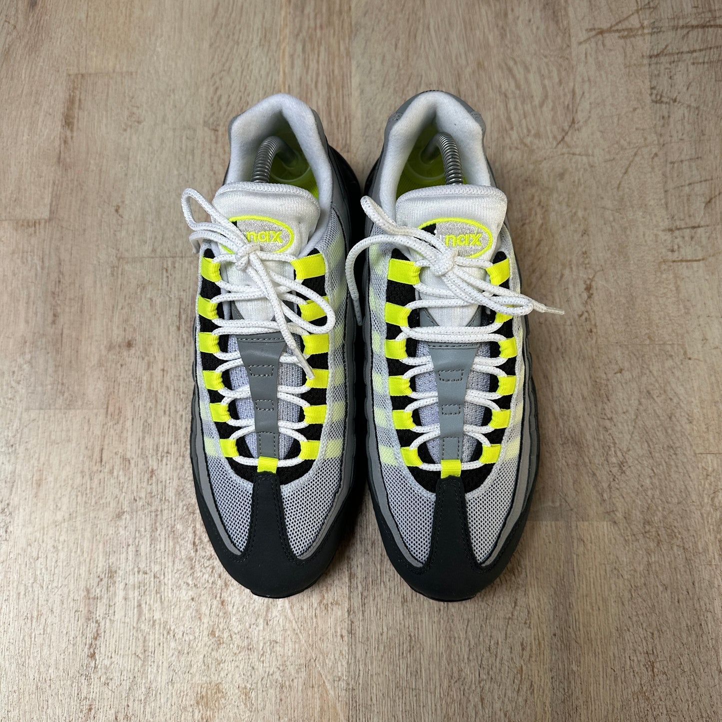 Nike Air Max 95 - Neon 2020 - UK7.5