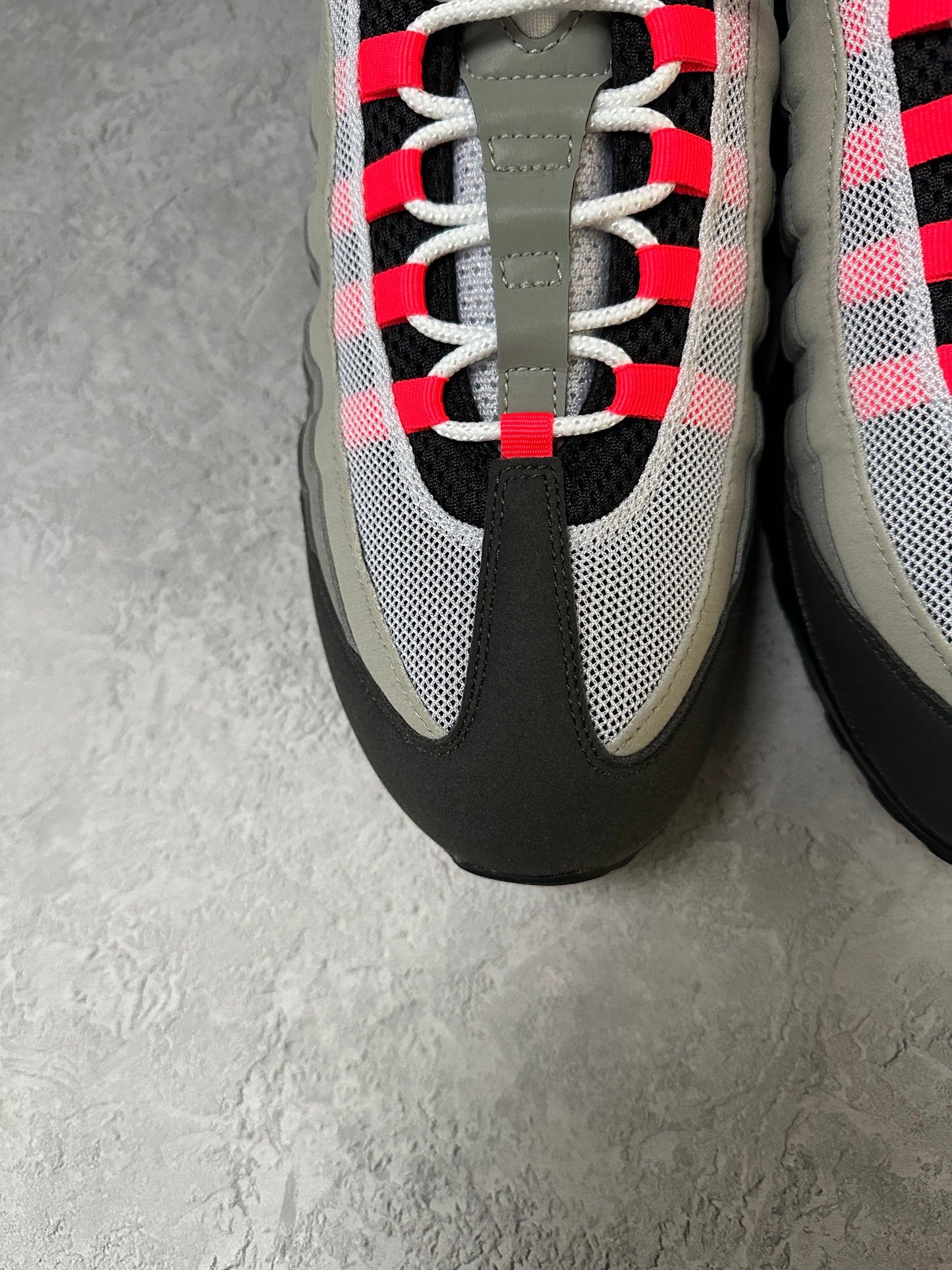 Nike Air Max 95 - Solar Red 2025 - UK13