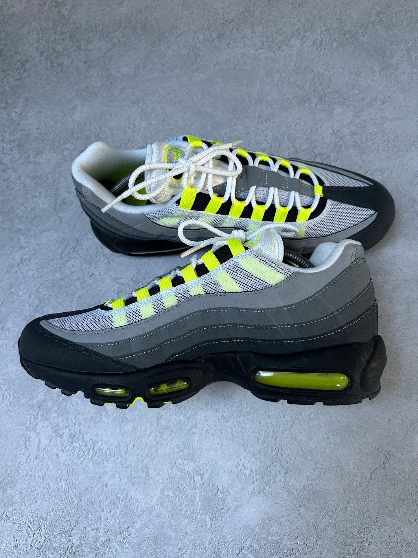 Nike Air Max 95 - Neon 2020 - UK10.5