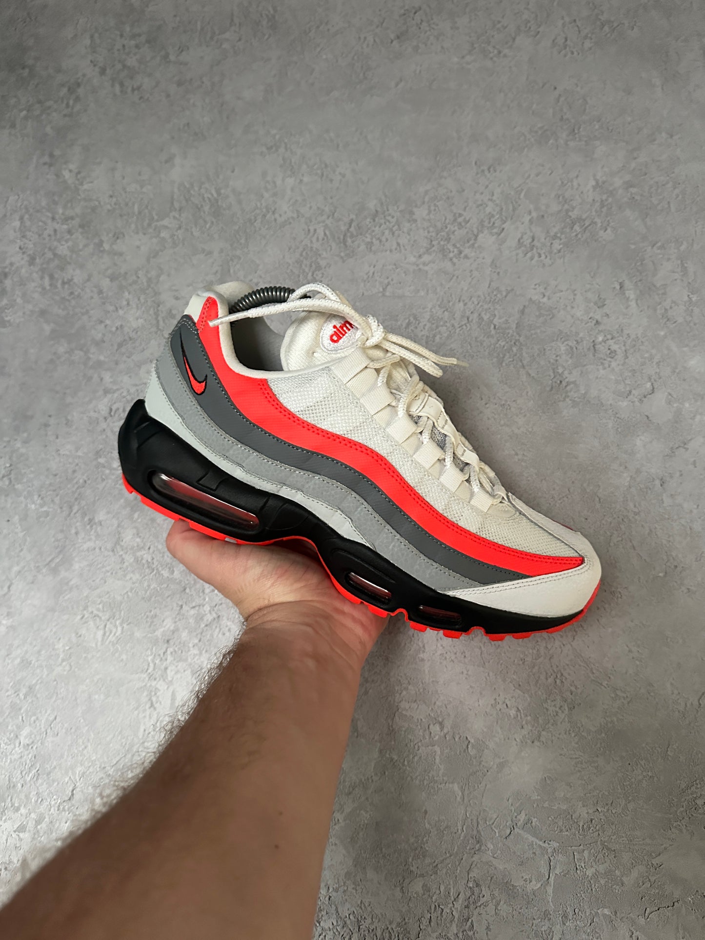Nike Air Max 95 - Bright Crimson / Comet - UK7
