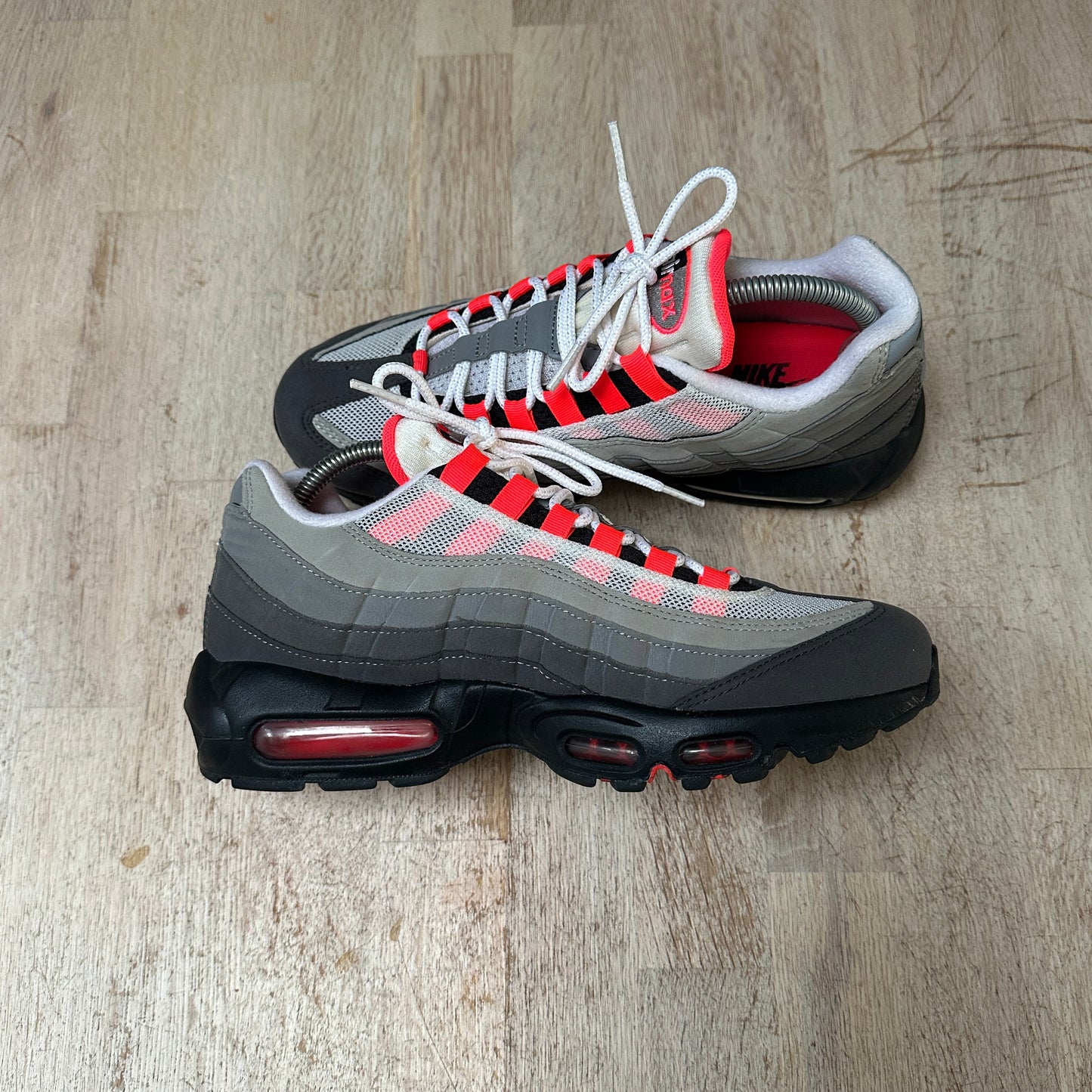 Nike Air Max 95 - Solar Red - UK7.5