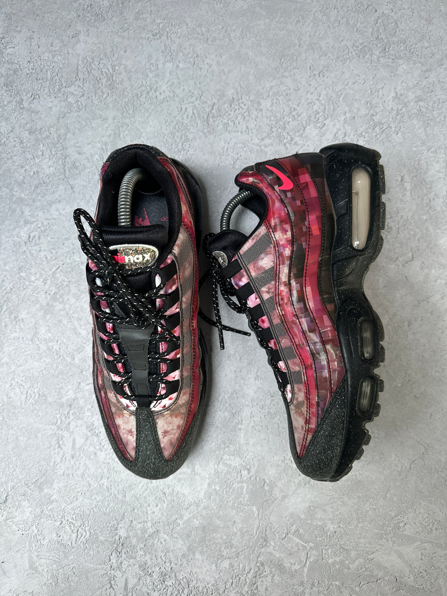 Nike Air Max 95 - Cherry Blossom - UK7.5