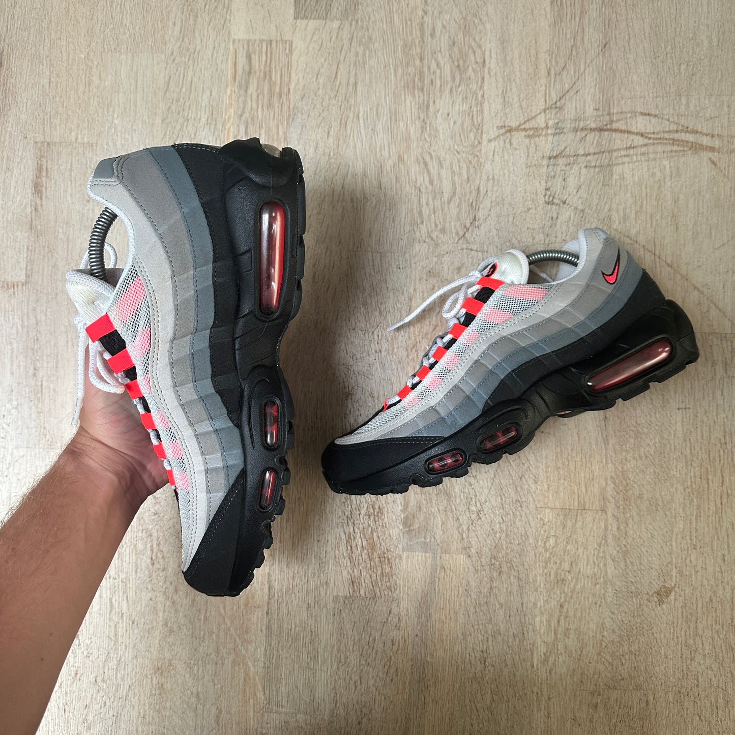 Nike Air Max 95 - Solar Red 2017 - UK8.5