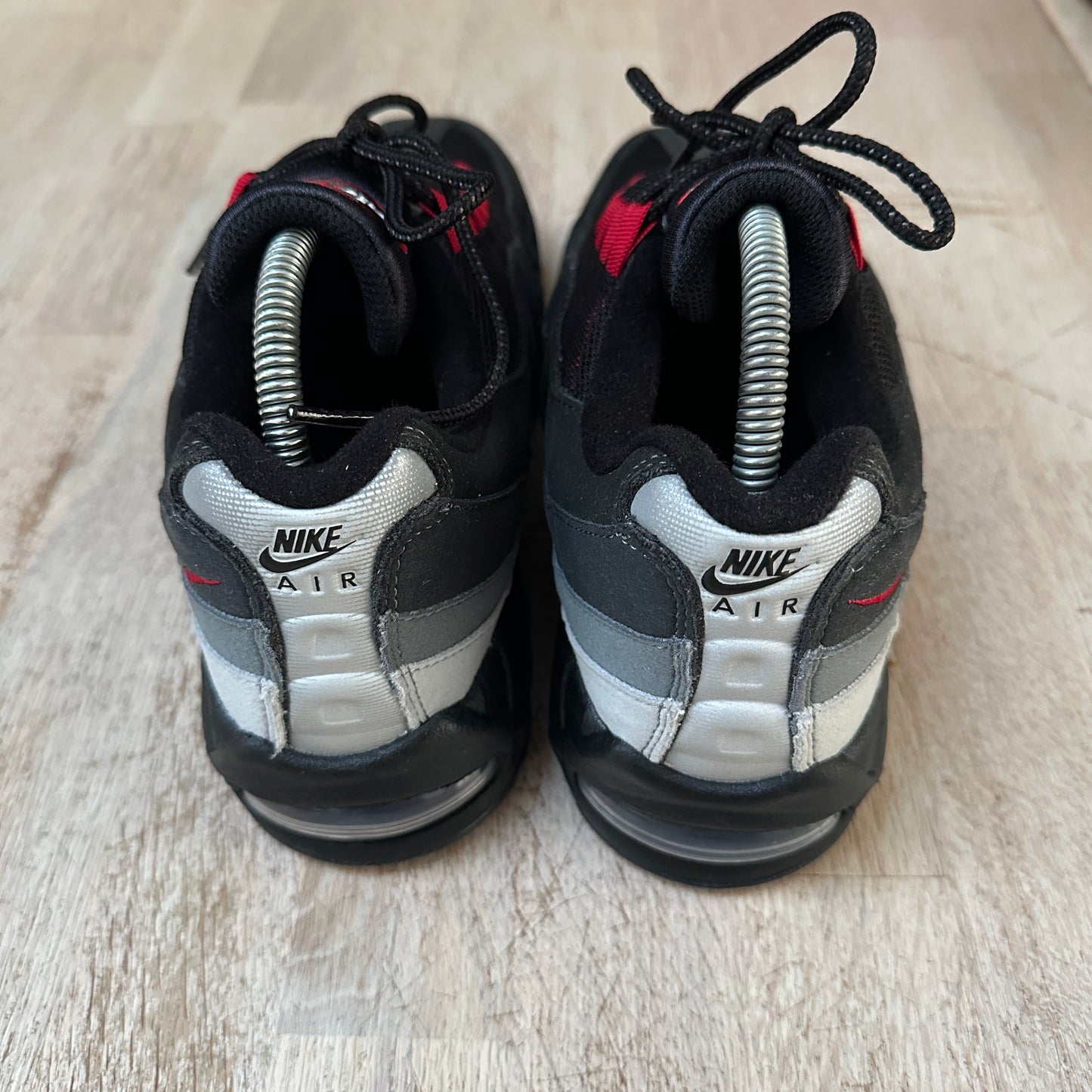Nike Air Max 95 - Liverpool FC - UK7