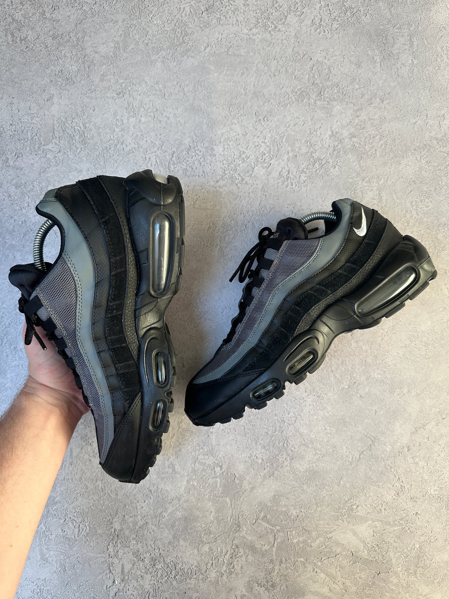 Nike Air Max 95 - Black / Smoke Grey - UK8