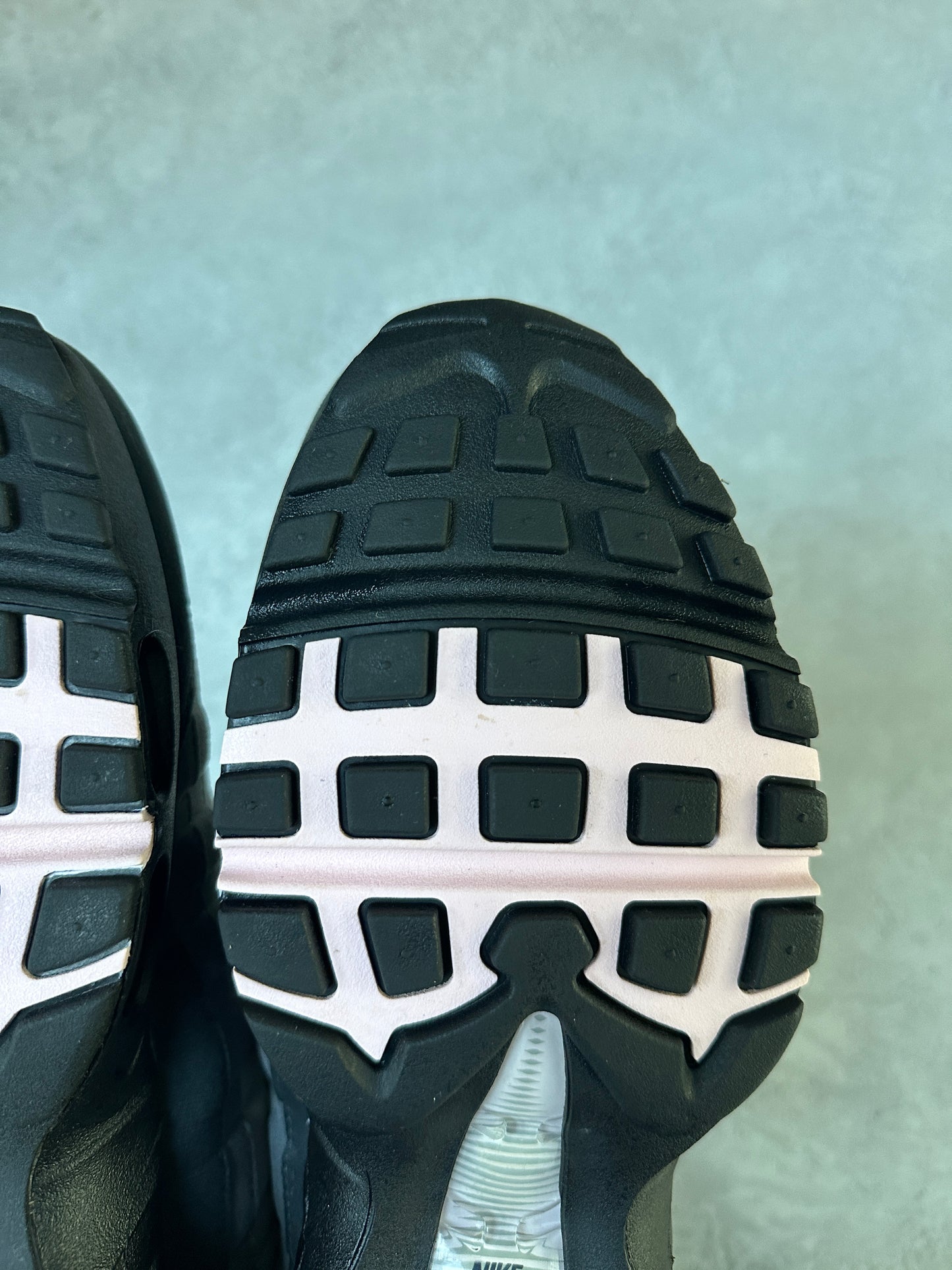 Nike Air Max 95 - Pink Foam 2025 - UK11