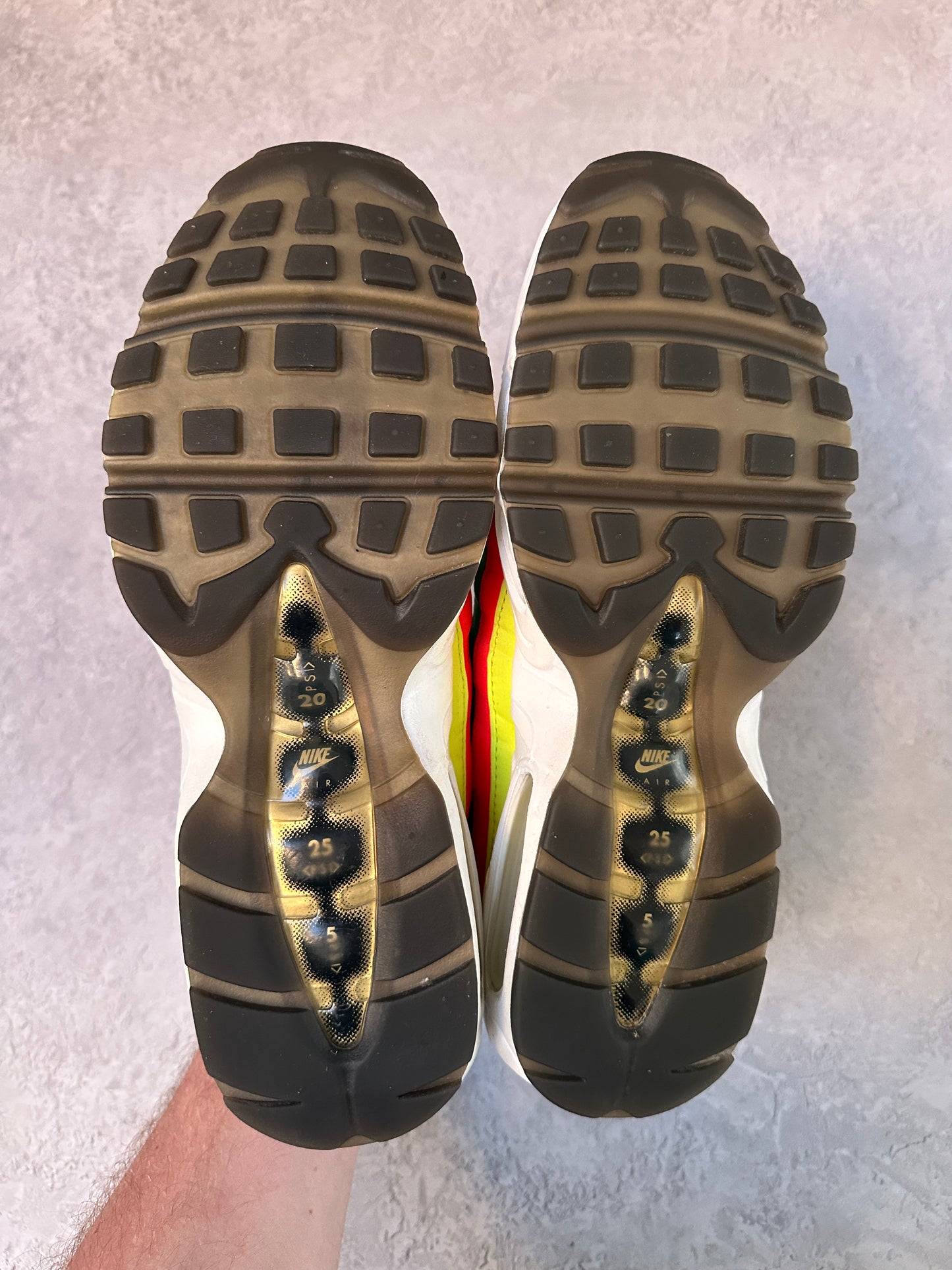 Nike Air Max 95 - Hidden Message - UK8.5