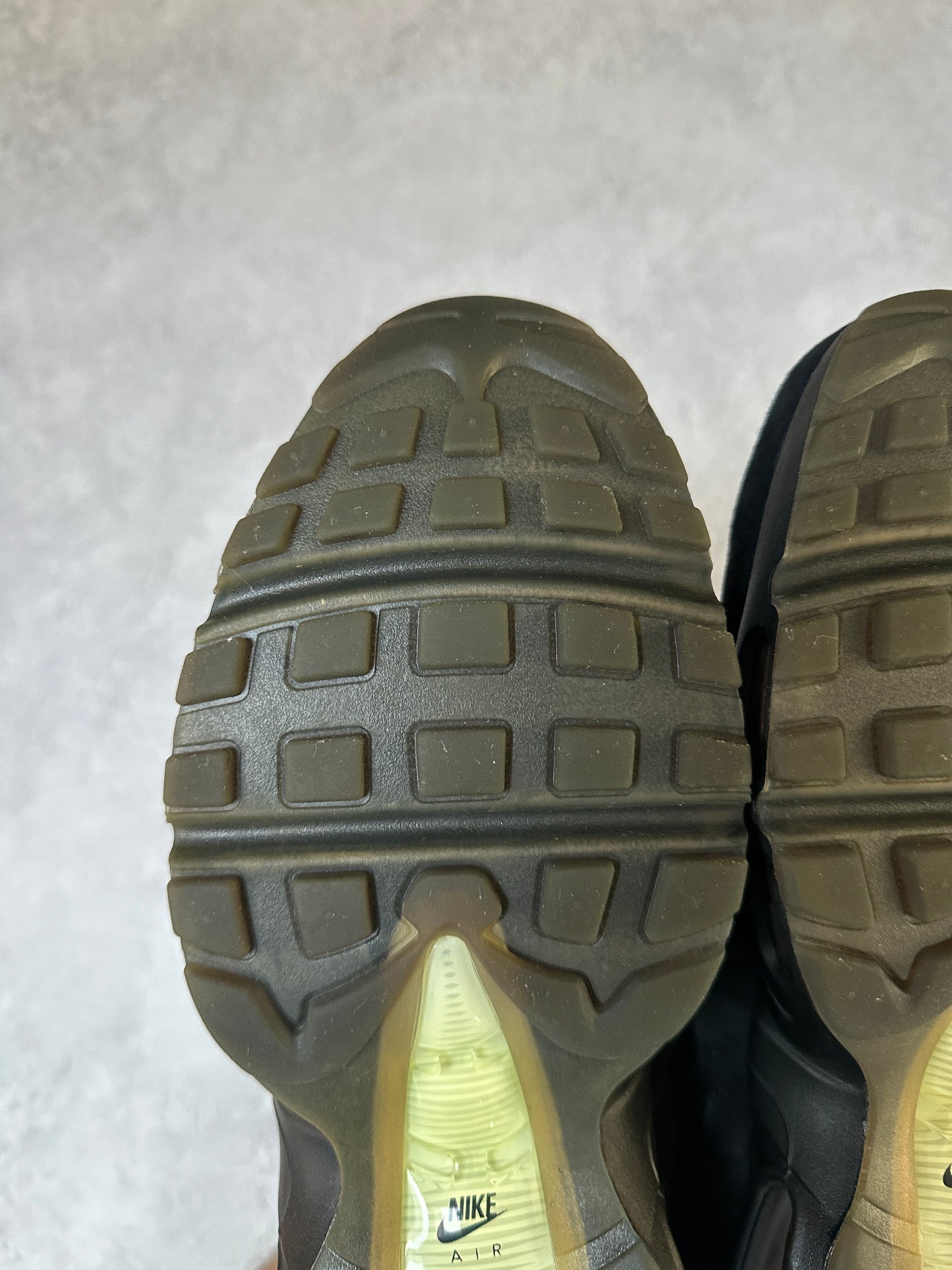 Nike Air Max 95 - LA vs NYC - UK10