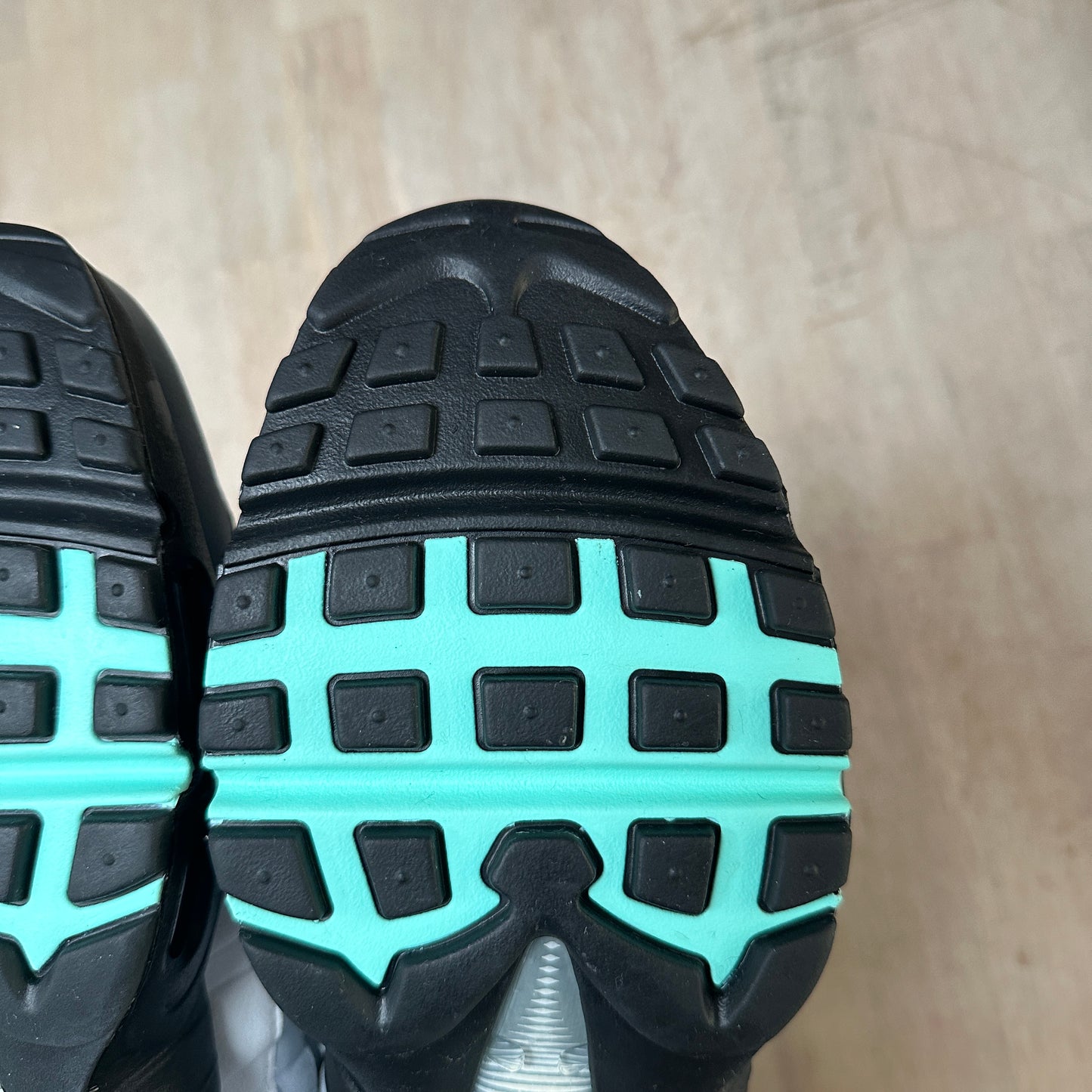 Nike Air Max 95 - Hyper Turquoise - UK9