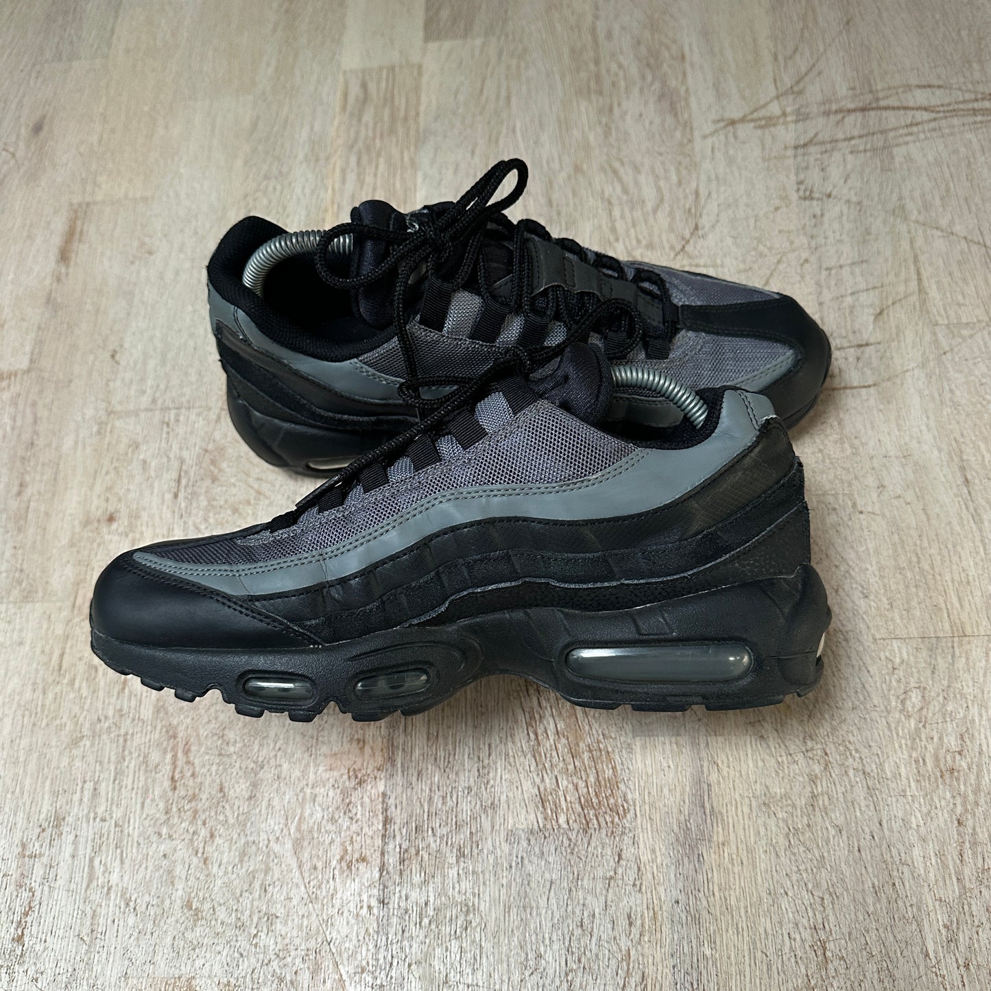 Nike Air Max 95 - Black / Smoke Grey - UK8