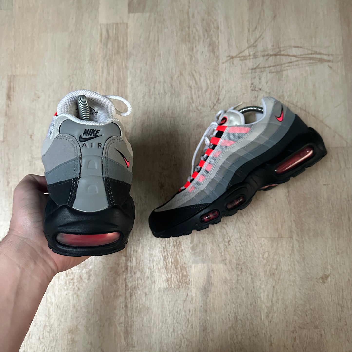 Nike Air Max 95 - Solar Red 2017 - UK8.5