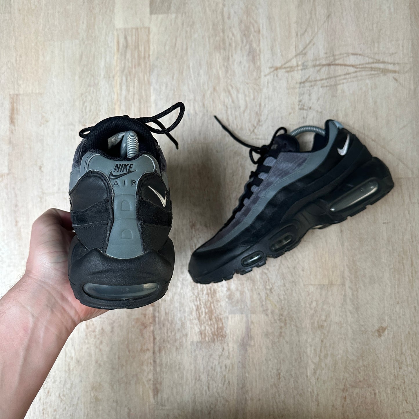 Nike Air Max 95 - Black / Smoke Grey - UK8