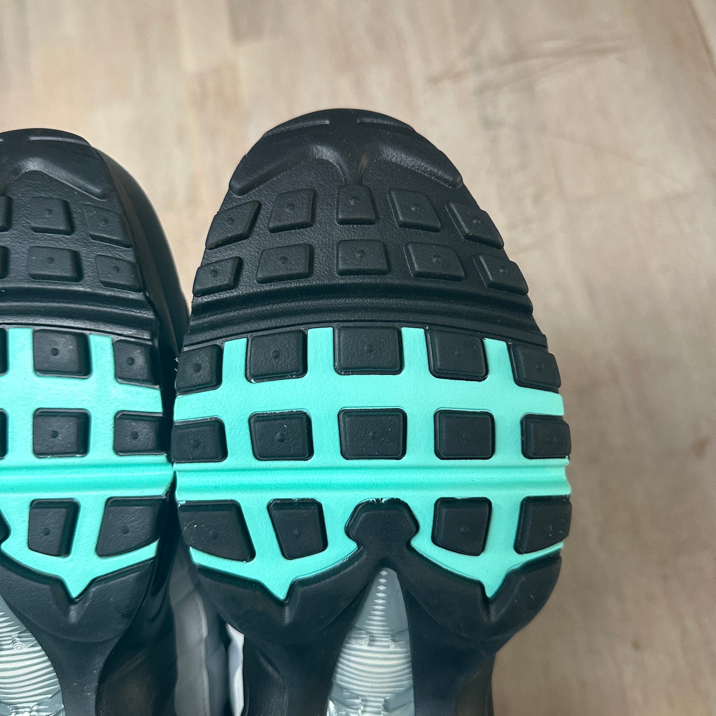 Nike Air Max 95 - Hyper Turquoise - UK8