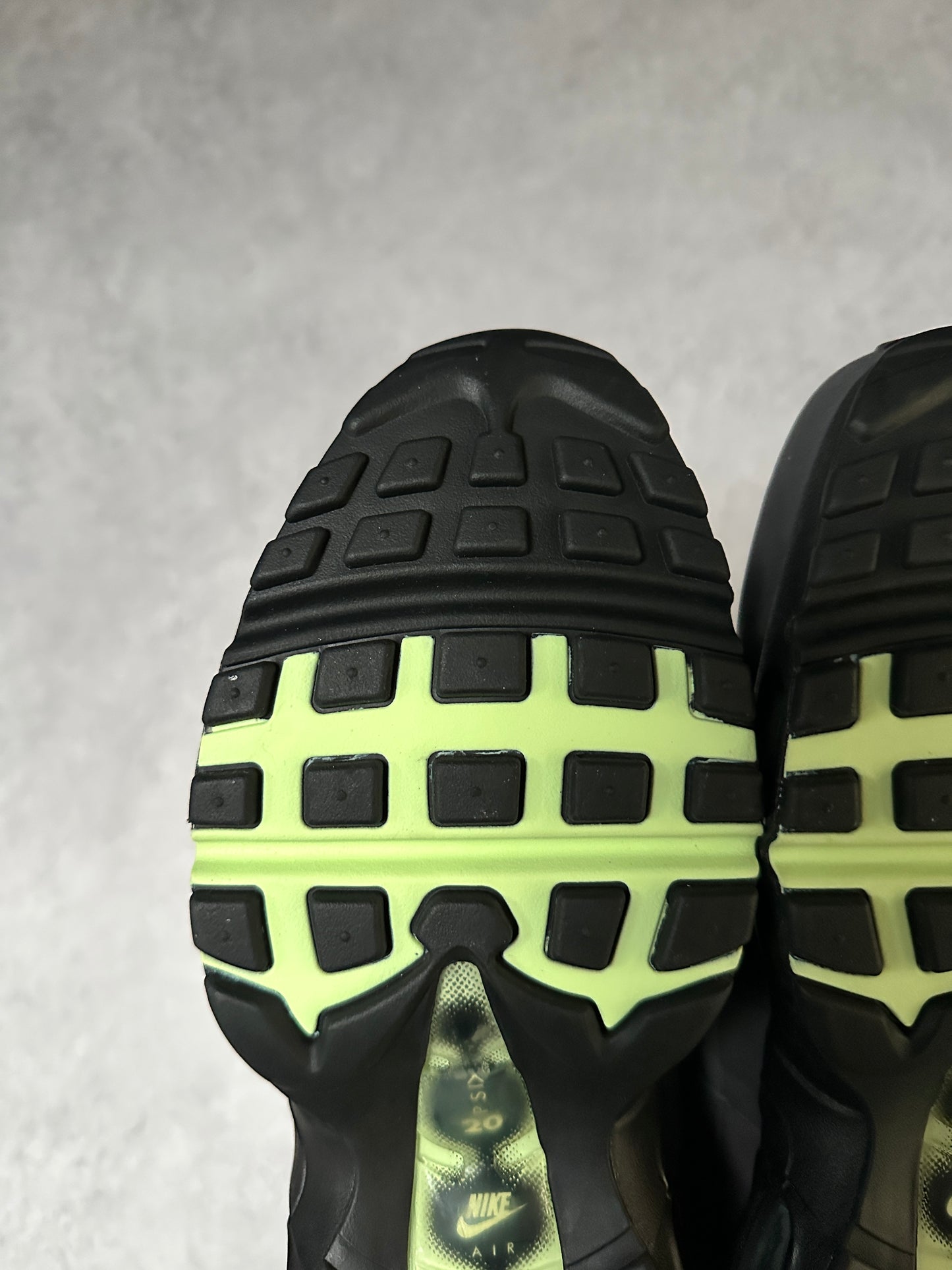 Nike Air Max 95 - Fresh Mint - UK7.5