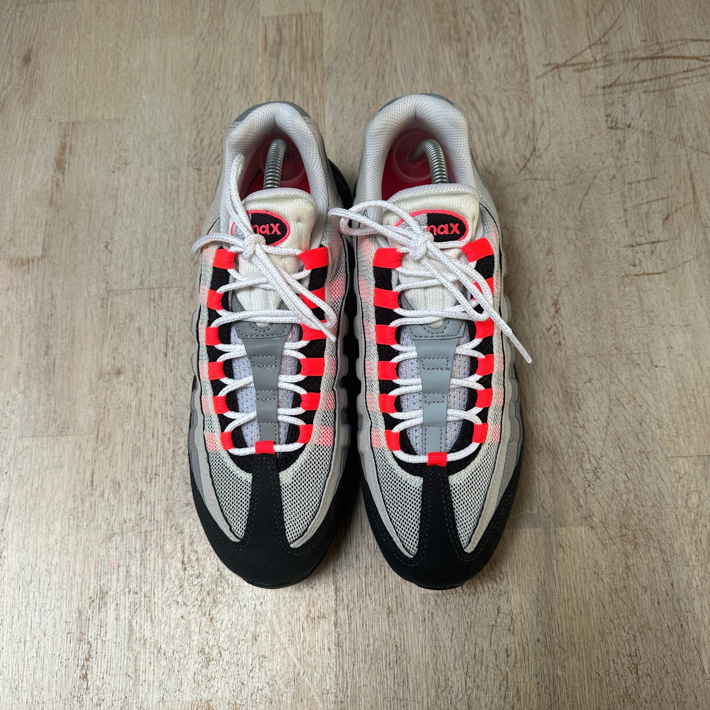 Nike Air Max 95 - Solar Red 2017 - UK8.5