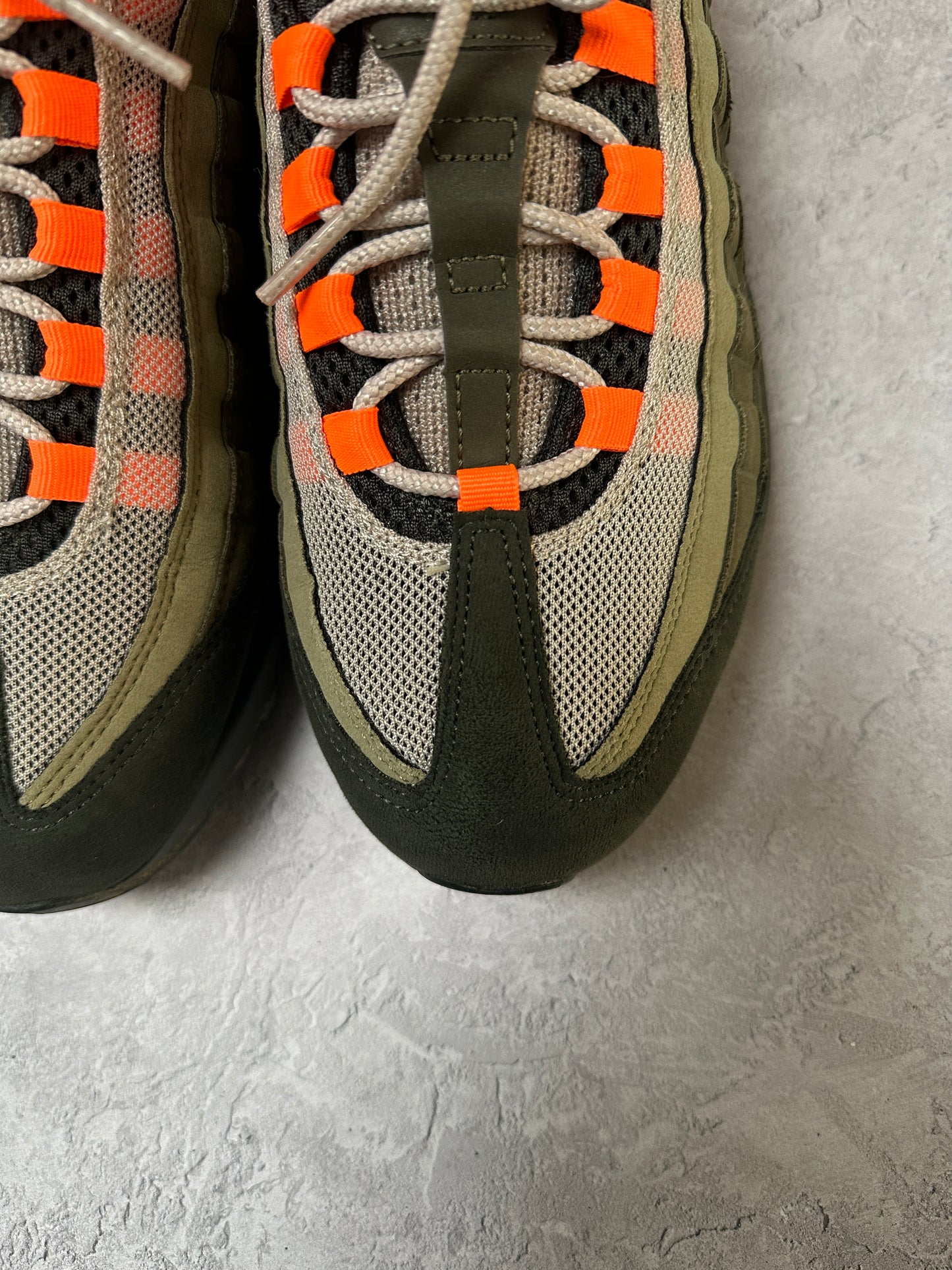 Nike Air Max 95 - Total Orange - UK8.5