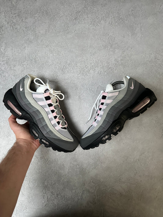 Nike Air Max 95 - Pink Foam - UK7.5
