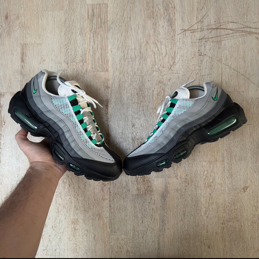 Nike Air Max 95 - Stadium Green - UK7.5