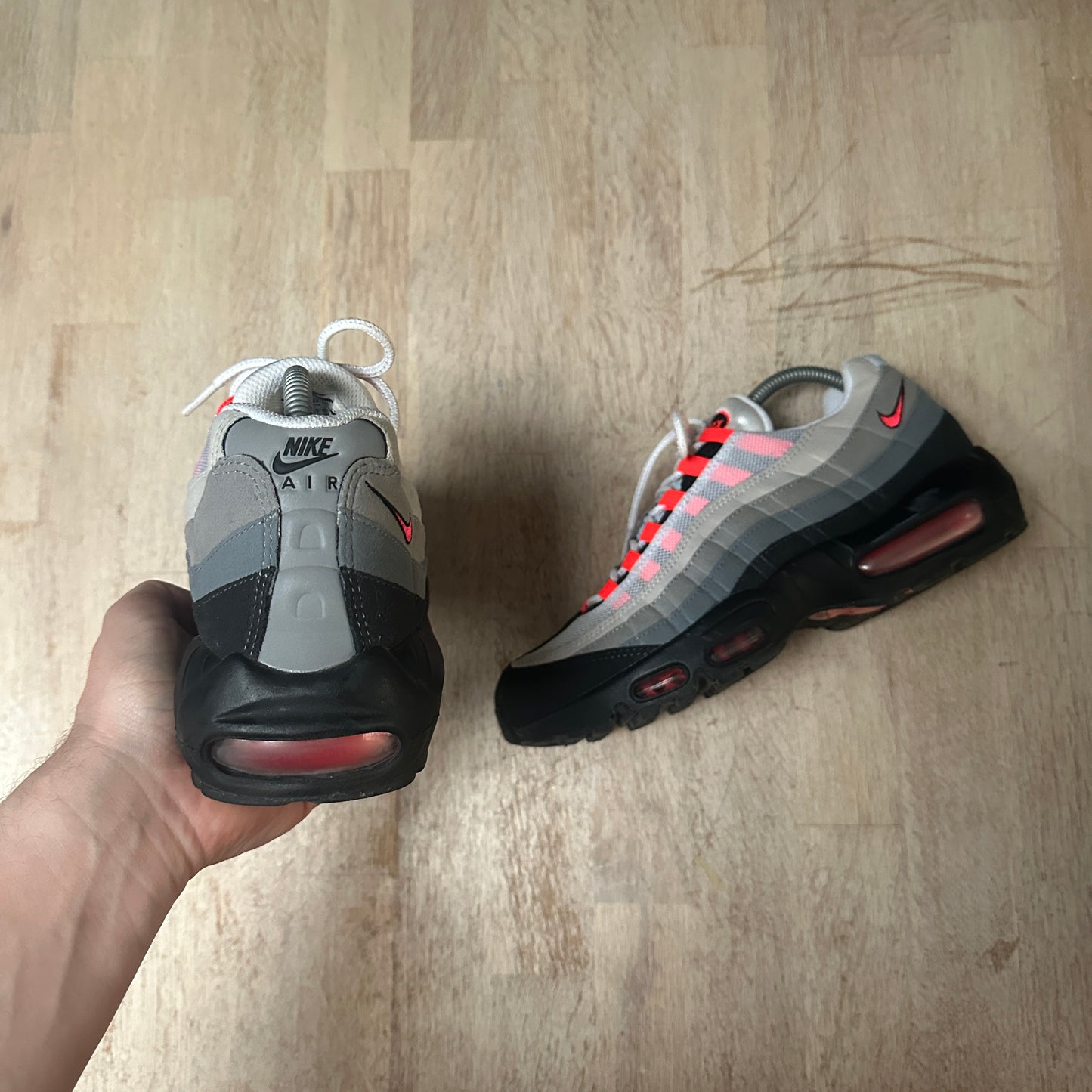 Nike Air Max 95 - Solar Red 2017 - UK7.5