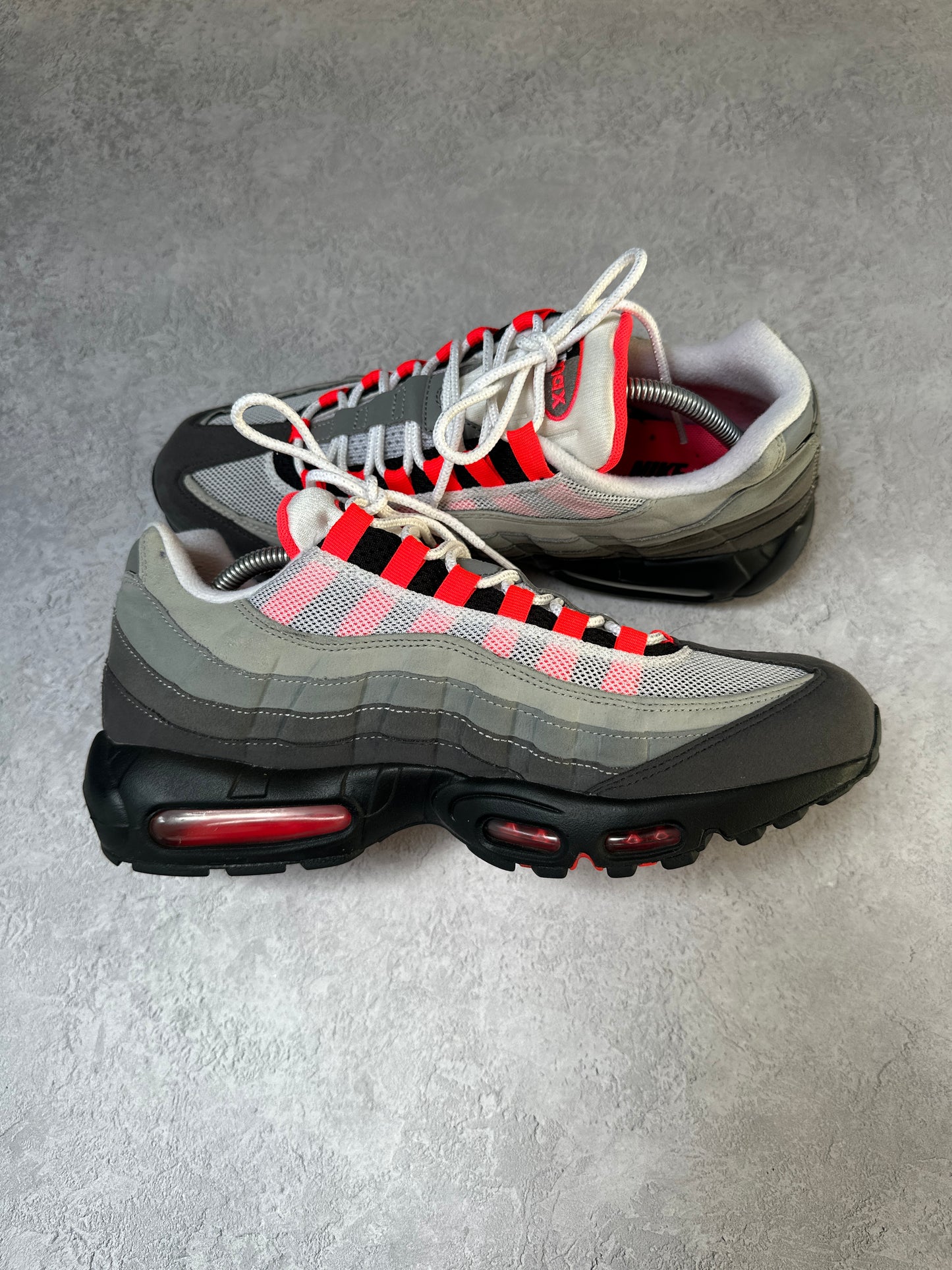 Nike Air Max 95 - Solar Red 2018 - UK9.5