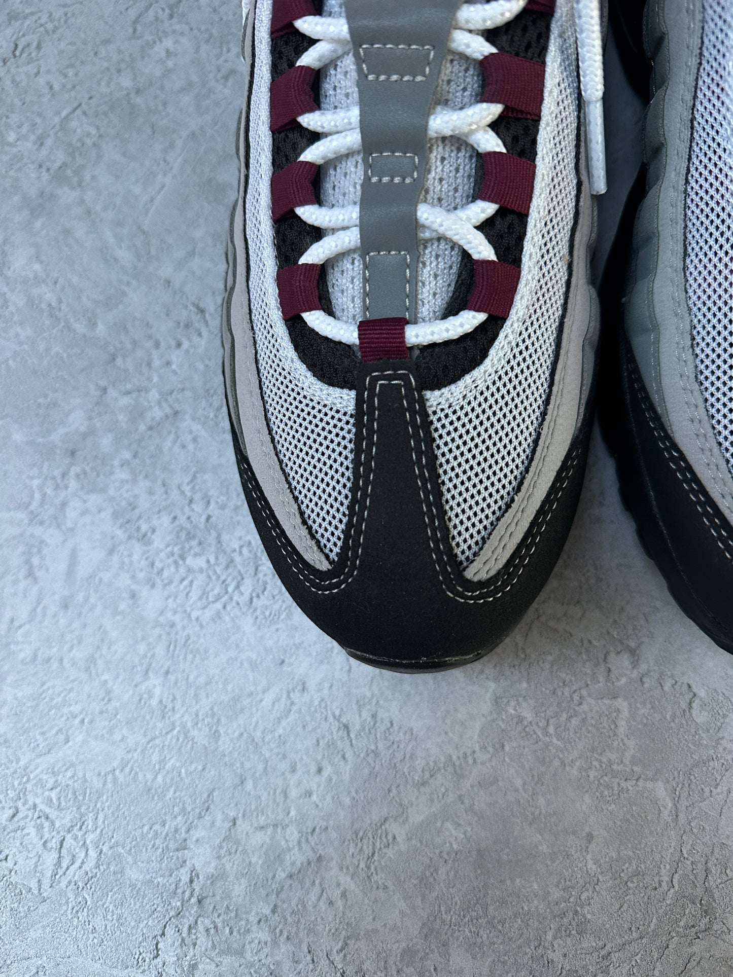 Nike Air Max 95 - Dark Beetroot - UK8