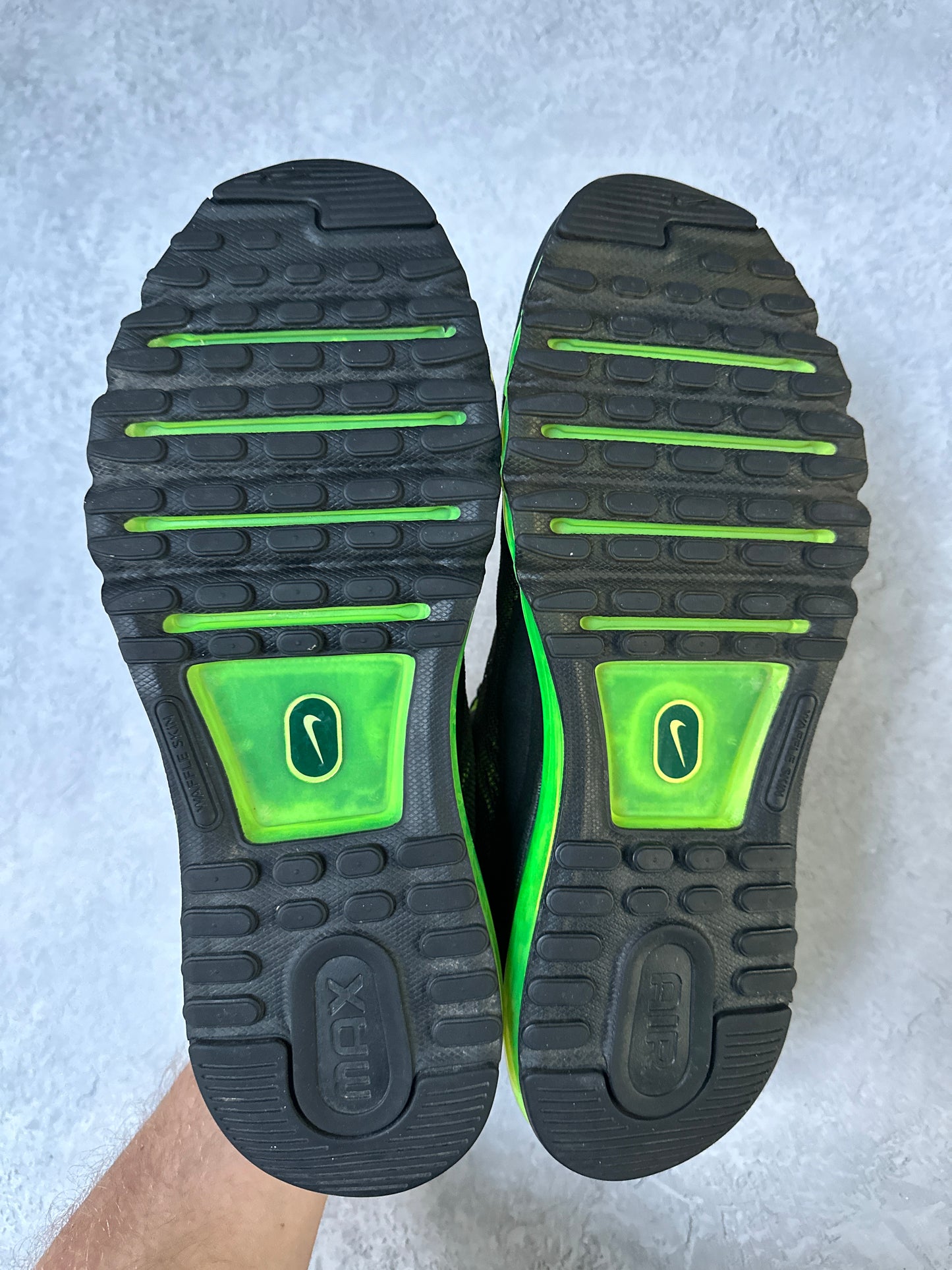 Nike Air Max 95 - Neon Flywire - UK10