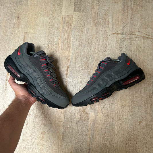 Nike Air Max 95 - Iron Grey / Uni Red - UK10