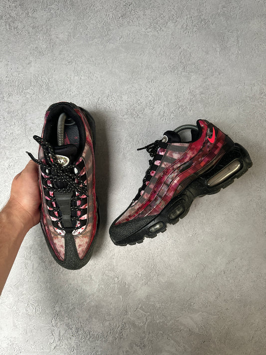 Nike Air Max 95 - Cherry Blossom - UK7.5