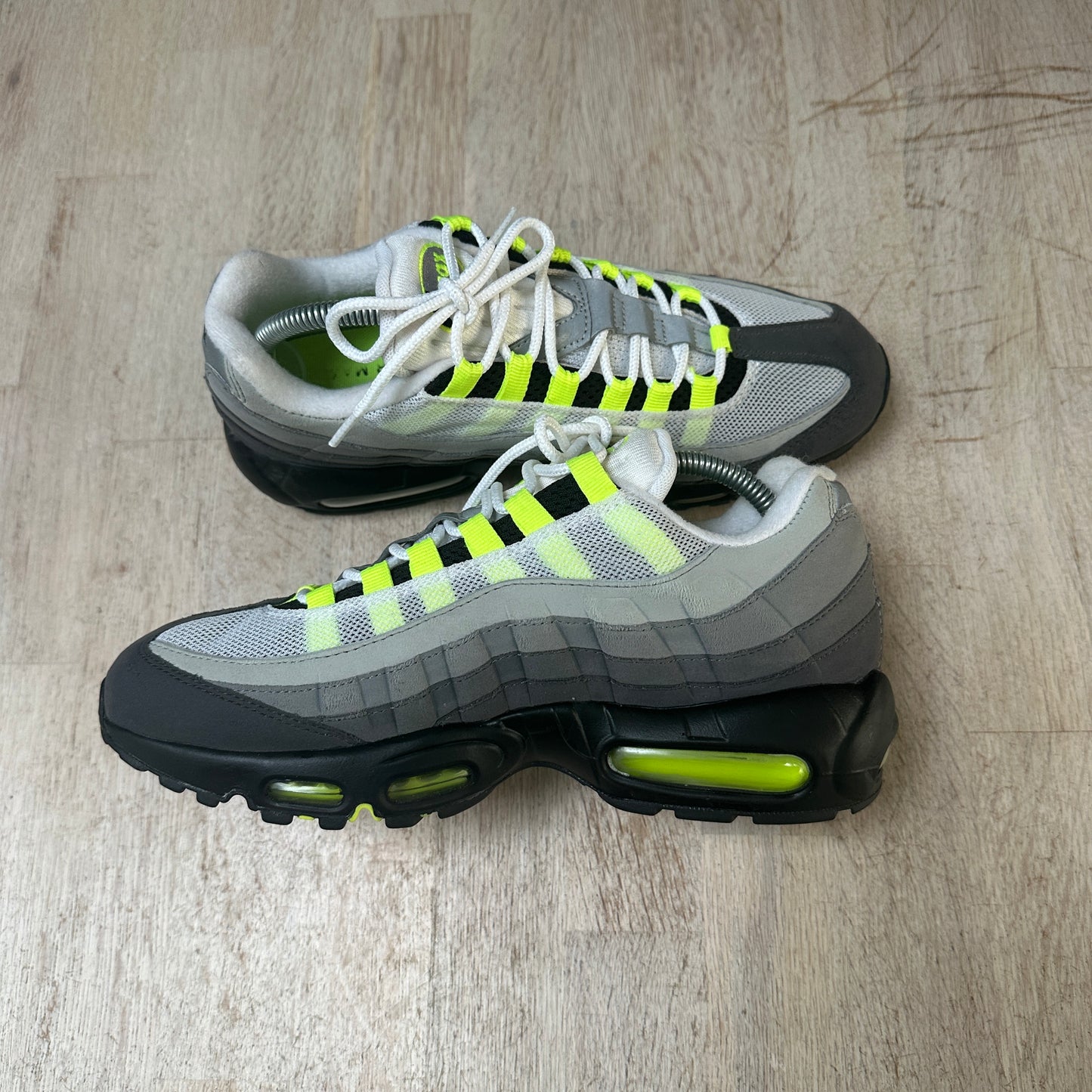 Nike Air Max 95 - Neon 2015 - UK7.5