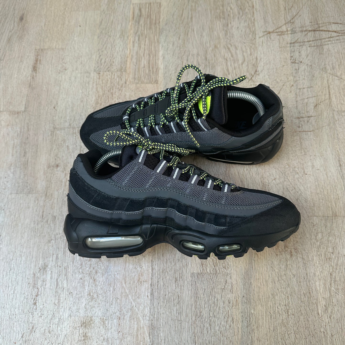 Nike Air Max 95 - Pure Black / Cool Grey - UK7.5