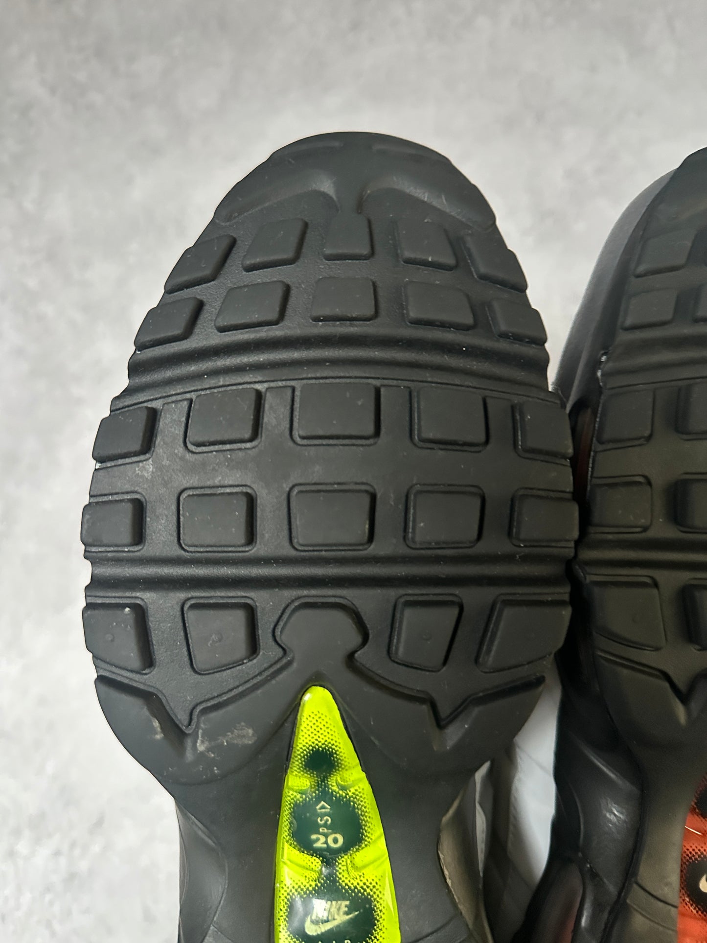 Nike Air Max 95 - Greedy 1.0 - UK9