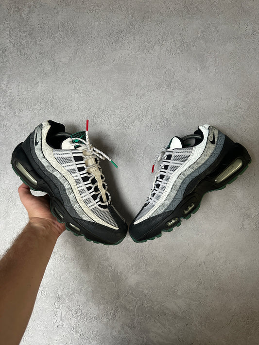 Nike Air Max 95 - Day of the Dead - UK8.5