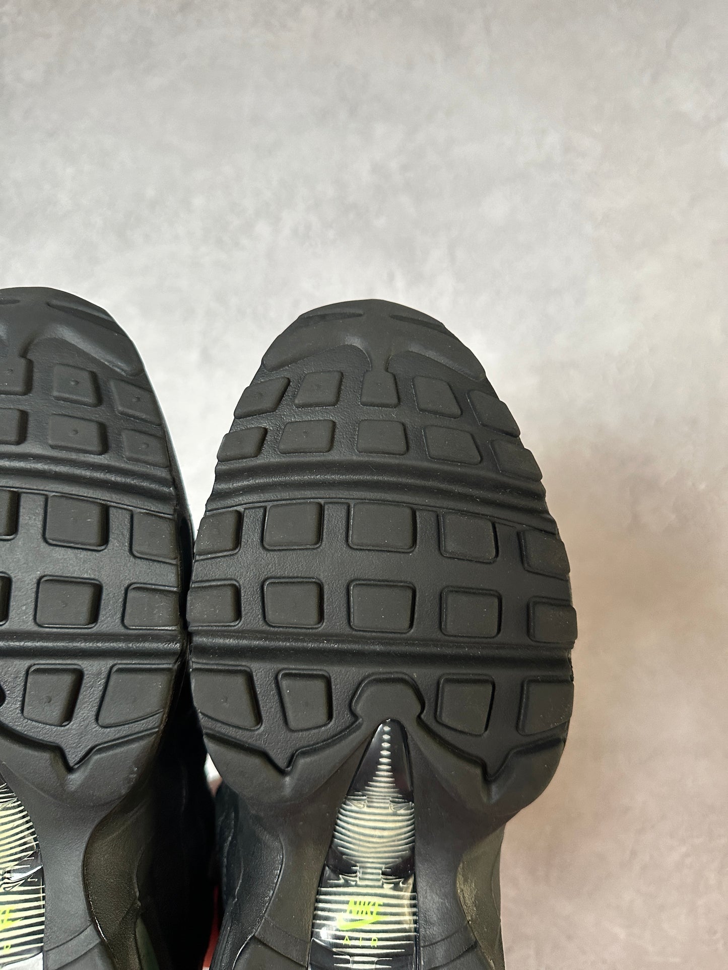 Nike Air Max 95 - Anti-Freeze - UK7.5