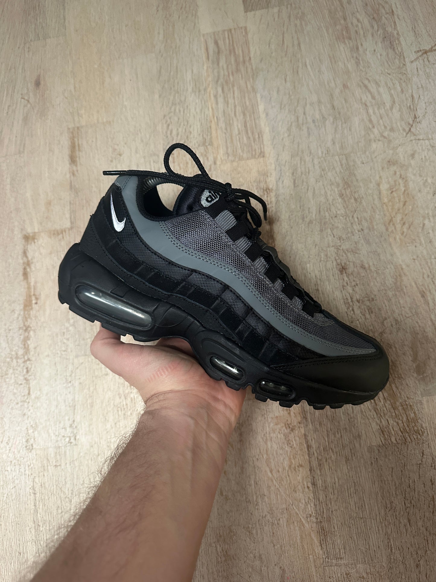 Nike Air Max 95 - Black / Smoke Grey - UK7