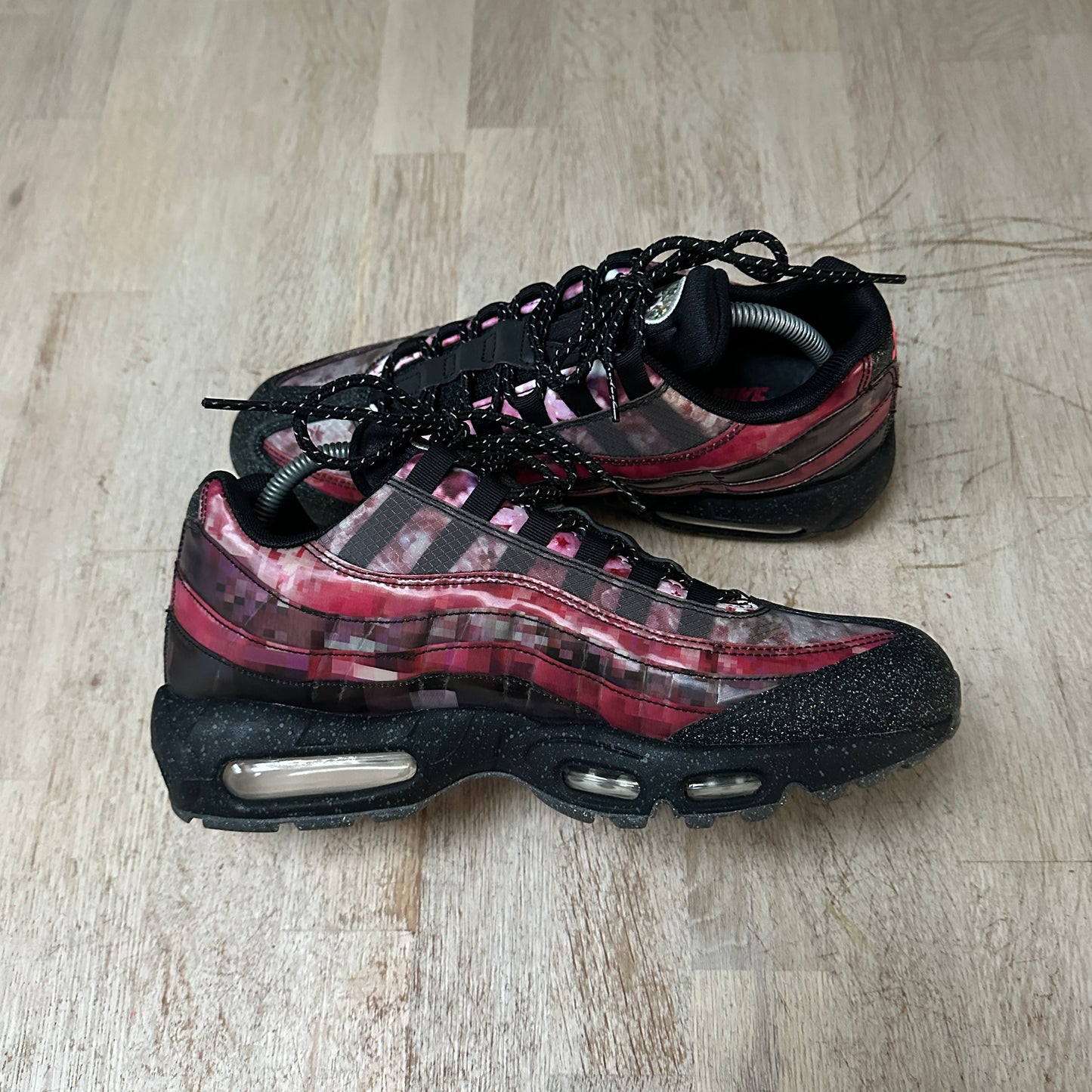 Nike Air Max 95 - Cherry Blossom - UK8.5