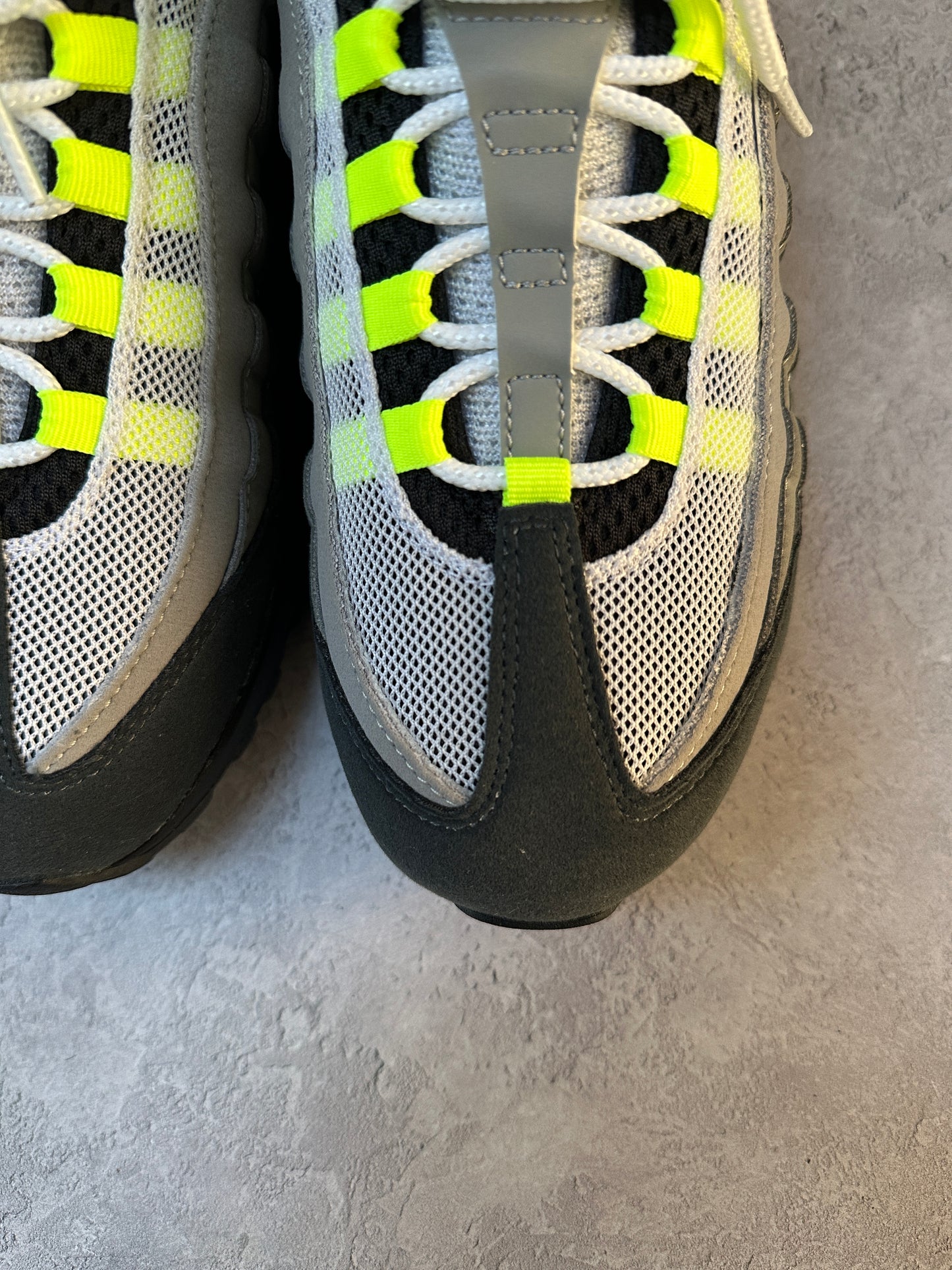 Nike Air Max 95 - Neon 2025 - UK7