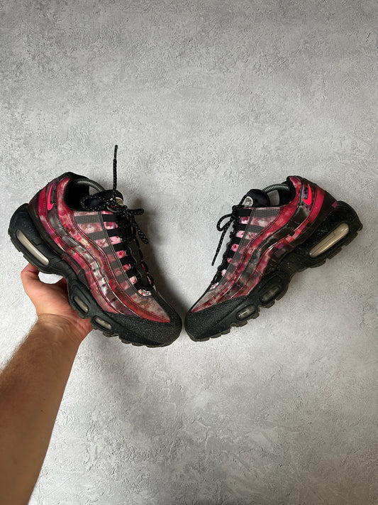Nike Air Max 95 - Cherry Blossom - UK8.5