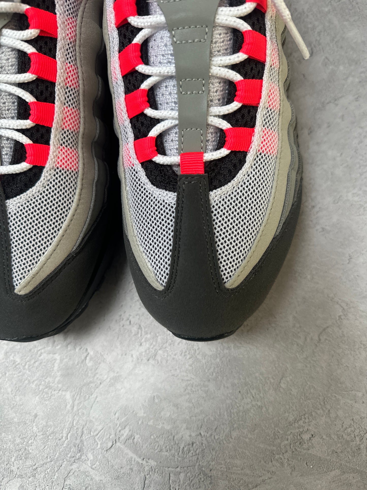 Nike Air Max 95 - Solar Red 2025 - UK8