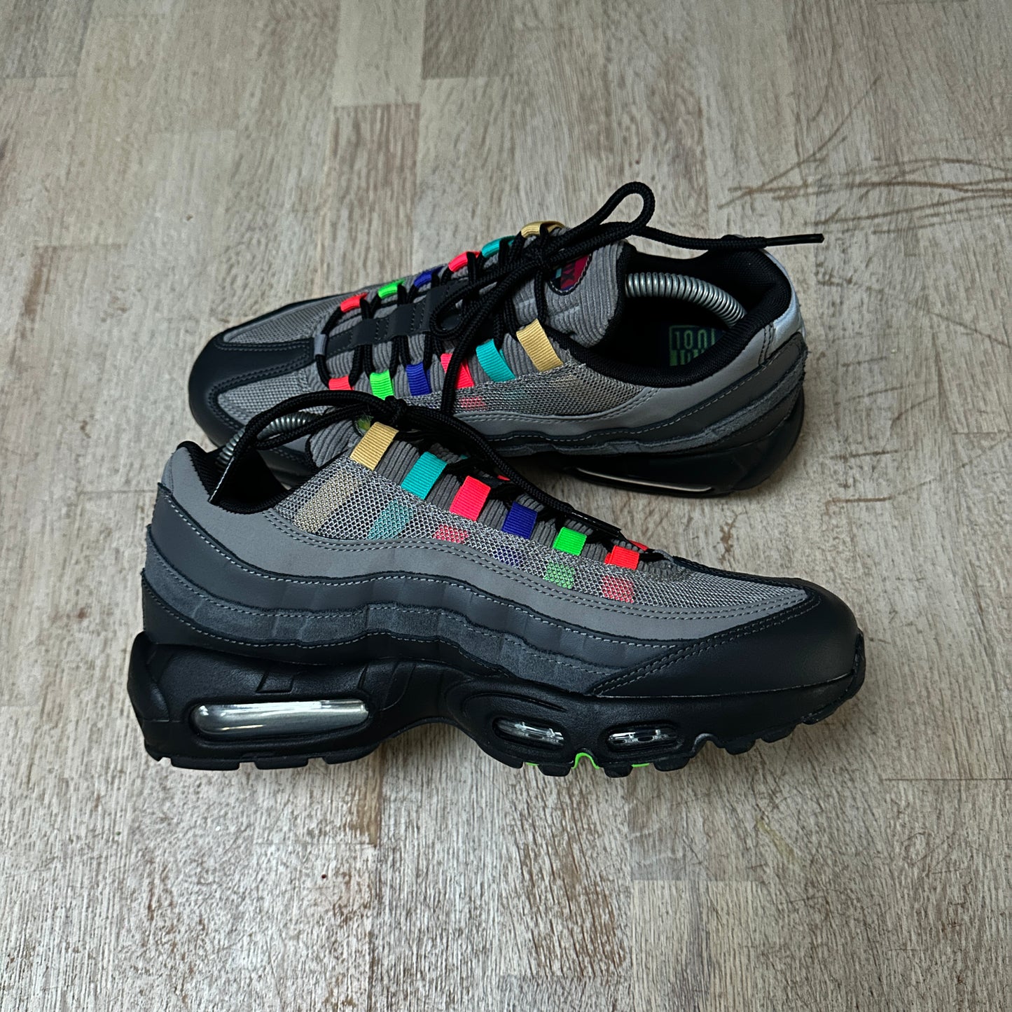 Nike Air Max 95 - Evolution of Icons - UK7.5