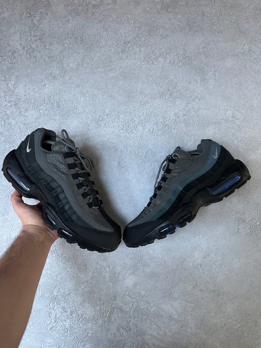 Nike Air Max 95 - Black / Particle Grey - UK10
