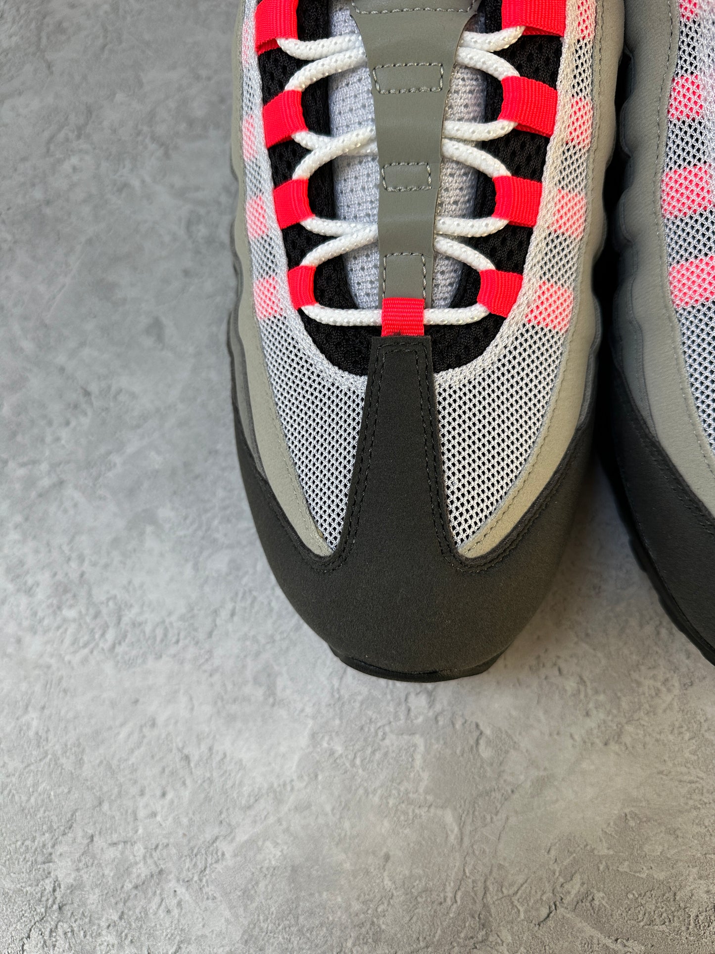 Nike Air Max 95 - Solar Red 2025 - UK12